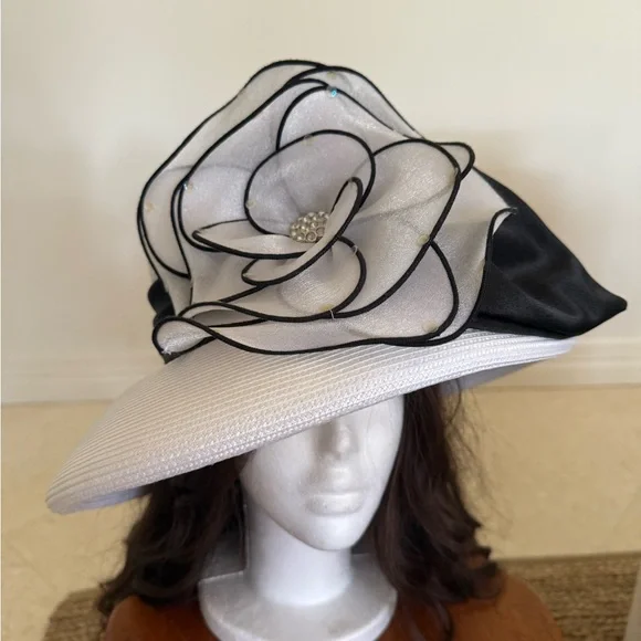 Whittall and Shon Kentucky Derby Hat Easter Hat, Church Hat - Picture 13 of 15